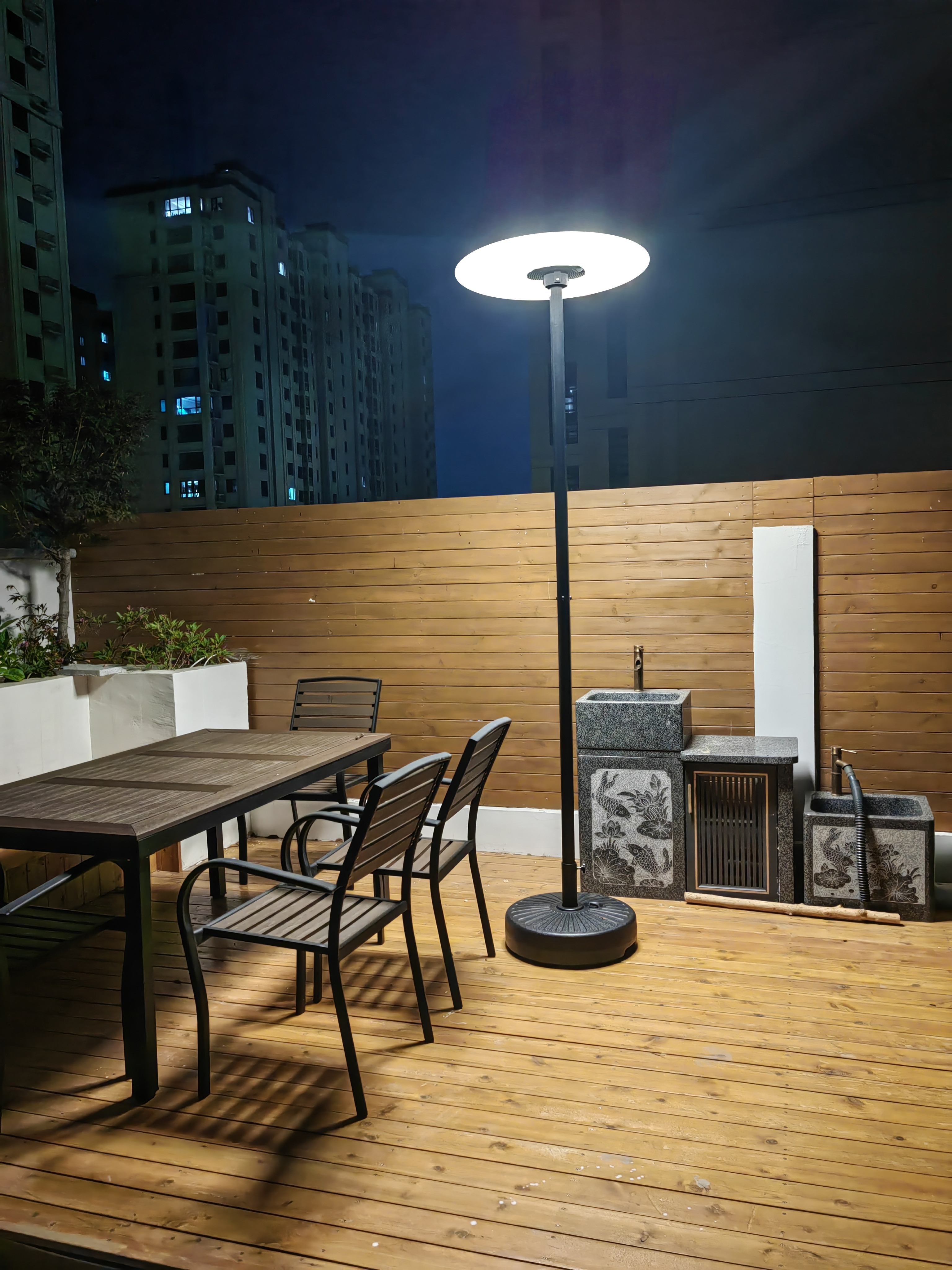 太陽(yáng)能庭院燈-海王星(圖5) 太陽(yáng)能庭院燈-海王星(圖5)